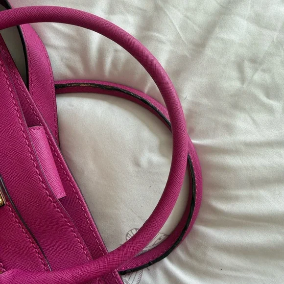 Michael Kors | Pink Large Hamilton Handbag - Picture 9 of 9